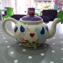 Load image into Gallery viewer, Classic Teapot