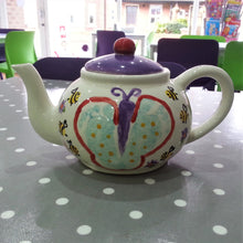 Load image into Gallery viewer, Classic Teapot