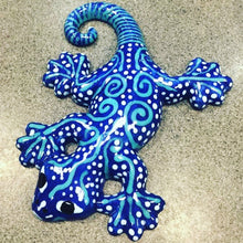 Load image into Gallery viewer, Gecko Wall Plaque