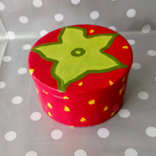 Load image into Gallery viewer, Round Trinket Box