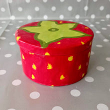 Load image into Gallery viewer, Round Trinket Box