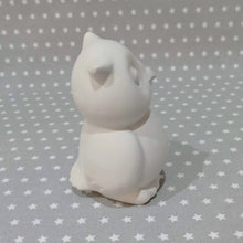 Load image into Gallery viewer, Medium Owl Figure