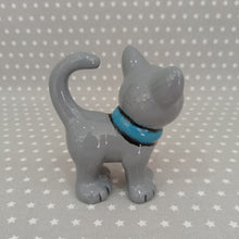 Load image into Gallery viewer, Medium Cat Figure