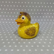Load image into Gallery viewer, Small Duck Figure