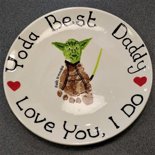 Medium Coupe Plate with green / brown footprint turned into Yoda character as a gift for Daddy.