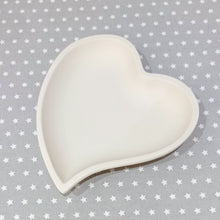 Load image into Gallery viewer, Curved Heart Plate

