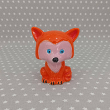 Load image into Gallery viewer, Small Fox Figure
