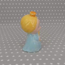Load image into Gallery viewer, Small Ice Princess Figure
