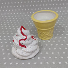 Load image into Gallery viewer, Ice-Cream Cone Trinket Box
